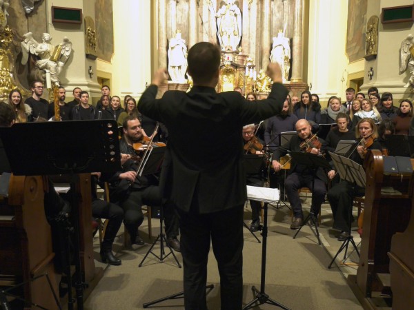 Adventný koncert Akademického zboru a Collegia cantorum 2018