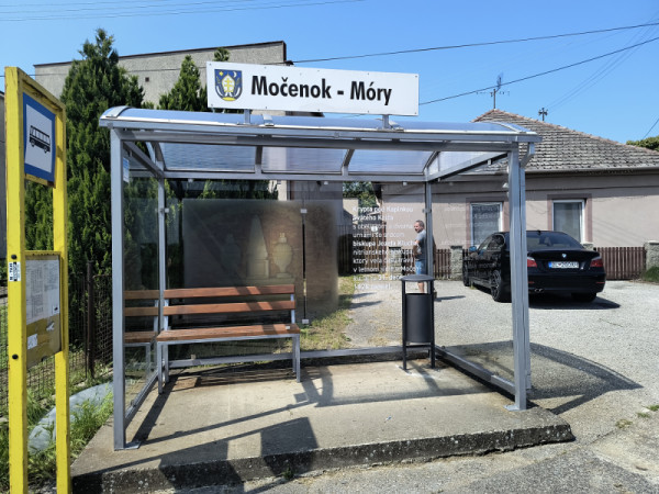 Rekonštrukcia autobusových zastávok v obci Močenok