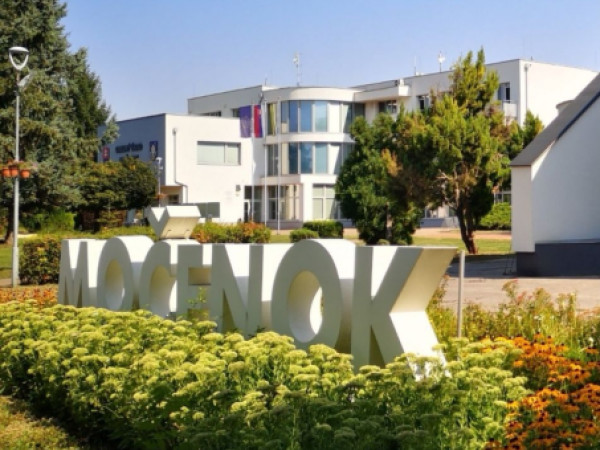 Zmena úradných hodín  klientskeho centra a knižnice vo štvrtok 12. februára 2026