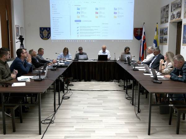 IV. riadne zasadnutie OZ v Močenku v roku 2026